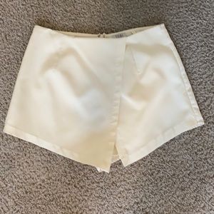 White skort